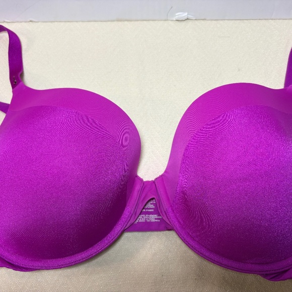 Victoria Secret Biofit Demi Up-Lift Bra, Magenta, size 38C- Pre-owned - Picture 3 of 9